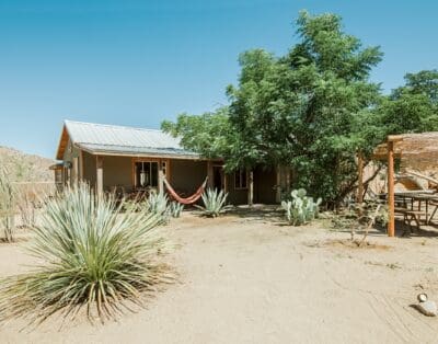 Rent Home Imperial Almendro Joshua Tree National Park