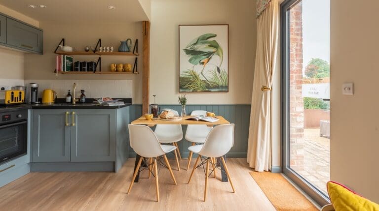 Rent Home Metallic Gladiolus North Wessex Downs