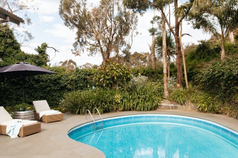 Rent Home Navy Pomelo