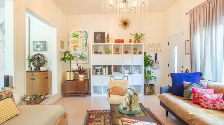 Rent Home Shimmering Gods Bel Air