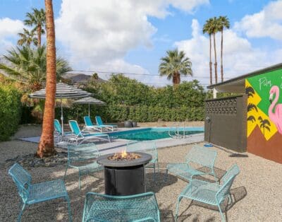 Rent House Bud Boxwood Palm Springs