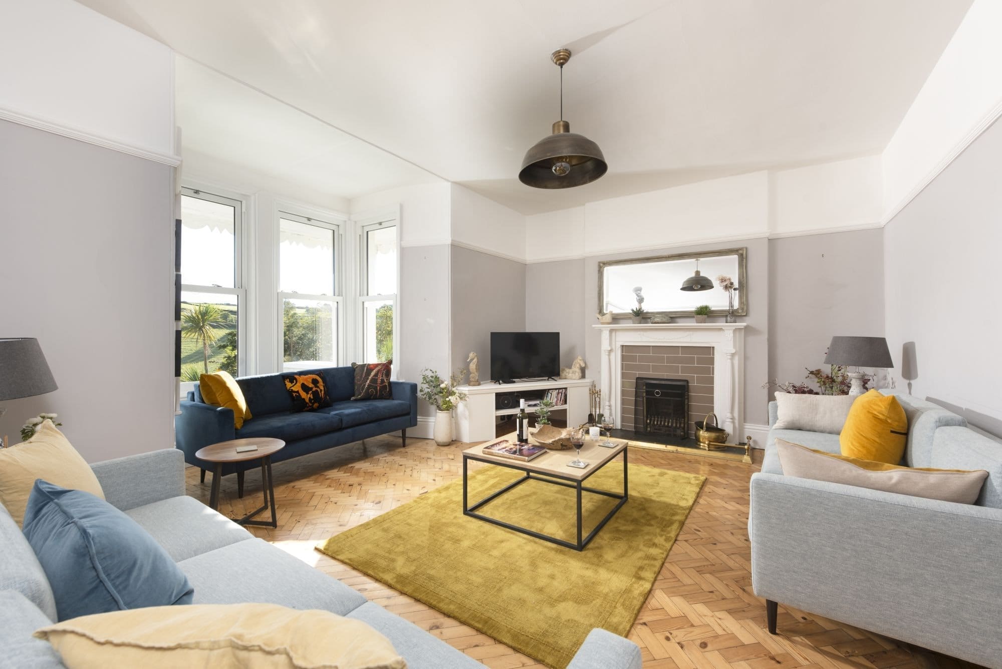 Rent House Chestnut Cacao Cornwall