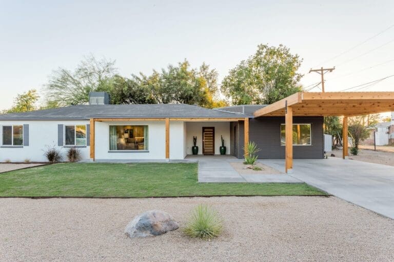 Rent House Cola Lily Phoenix