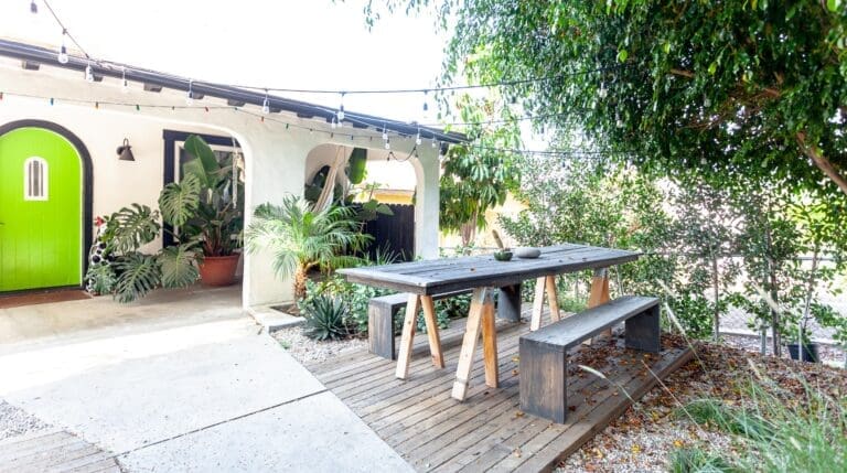 Rent House Glacier Honey-Myrtle Silver Lake