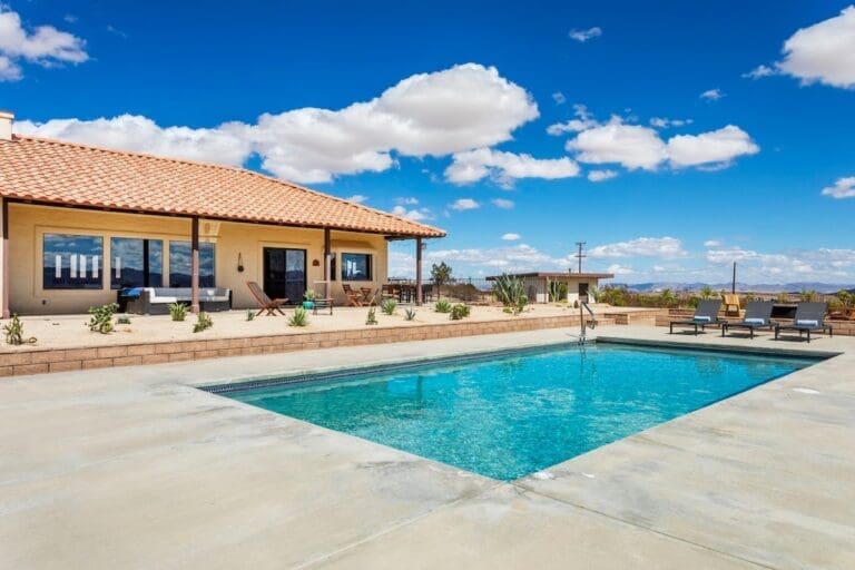 Rent House Opal Oleaster Joshua Tree National Park