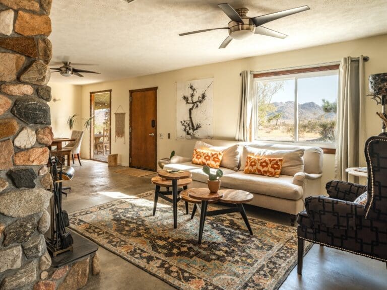 Rent House Purpureus Helianthus Joshua Tree National Park