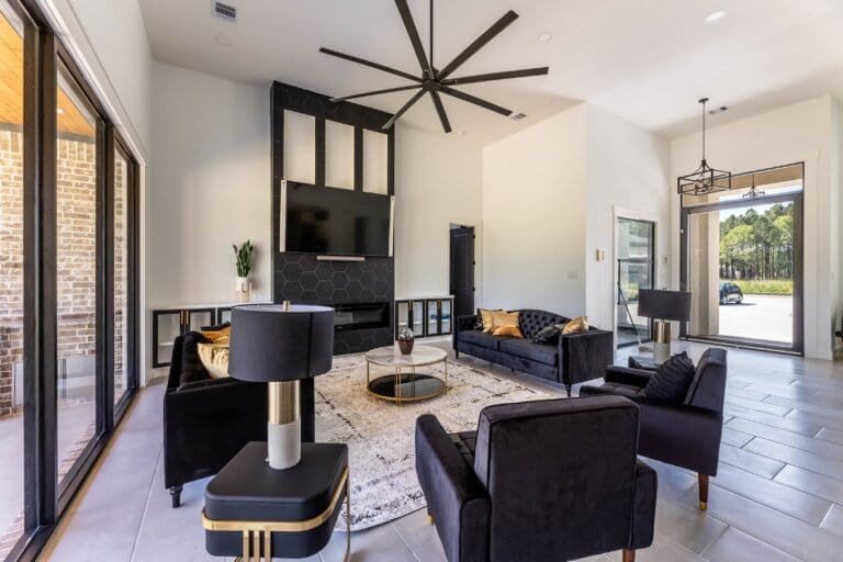 Rent House Sinopia Anise Texas