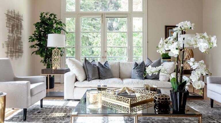 Rent House Strawberry Hule Bel Air