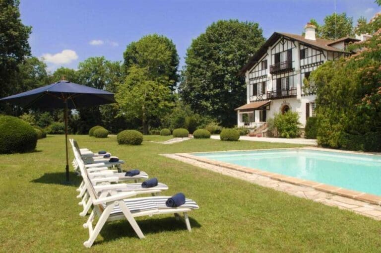 Rent Manoir Mer et Lacs Aquitaine France