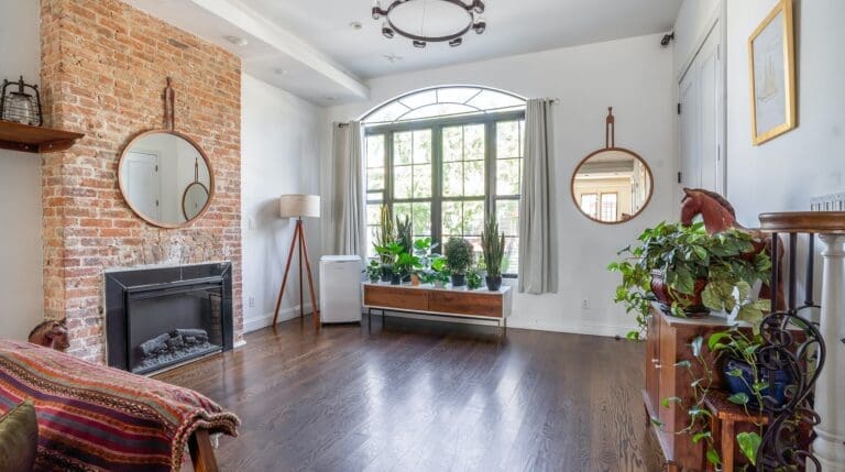 Rent Townhouse Shipshape Beech Bushwick