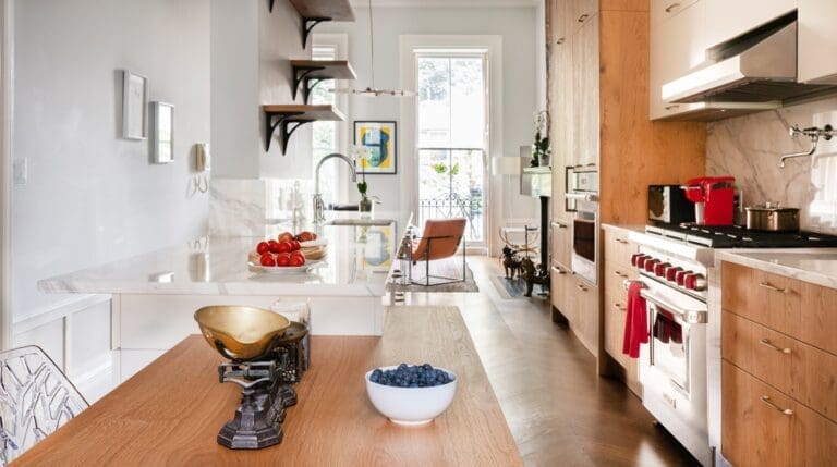 Rent Townhouse Sparkle Logwood Greenwich Village