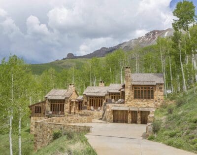 Rent Villa Aero Strawflower Telluride