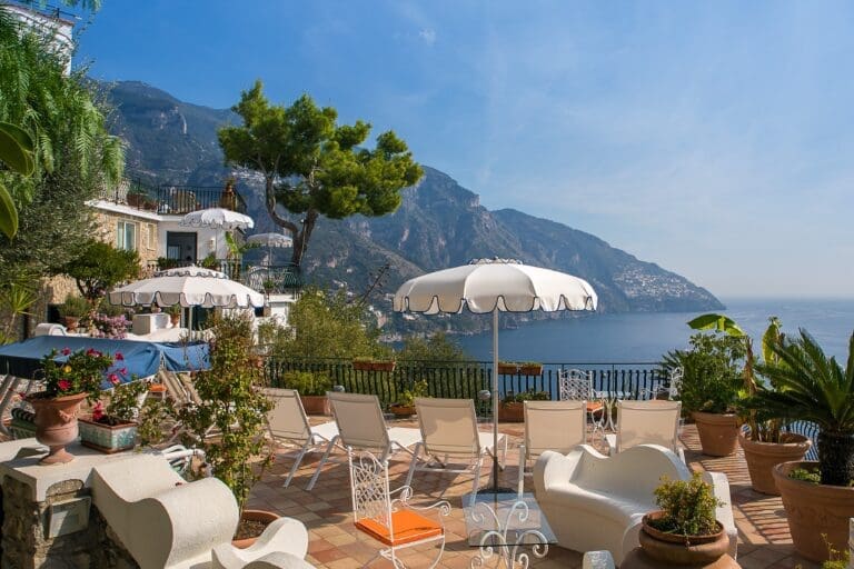 Rent Villa Alabaster Conifer Amalfi Coast