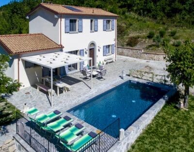 Rent Villa Alice Incense Italy