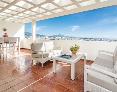 Rent Villa Alice Umbrella Pine Spain