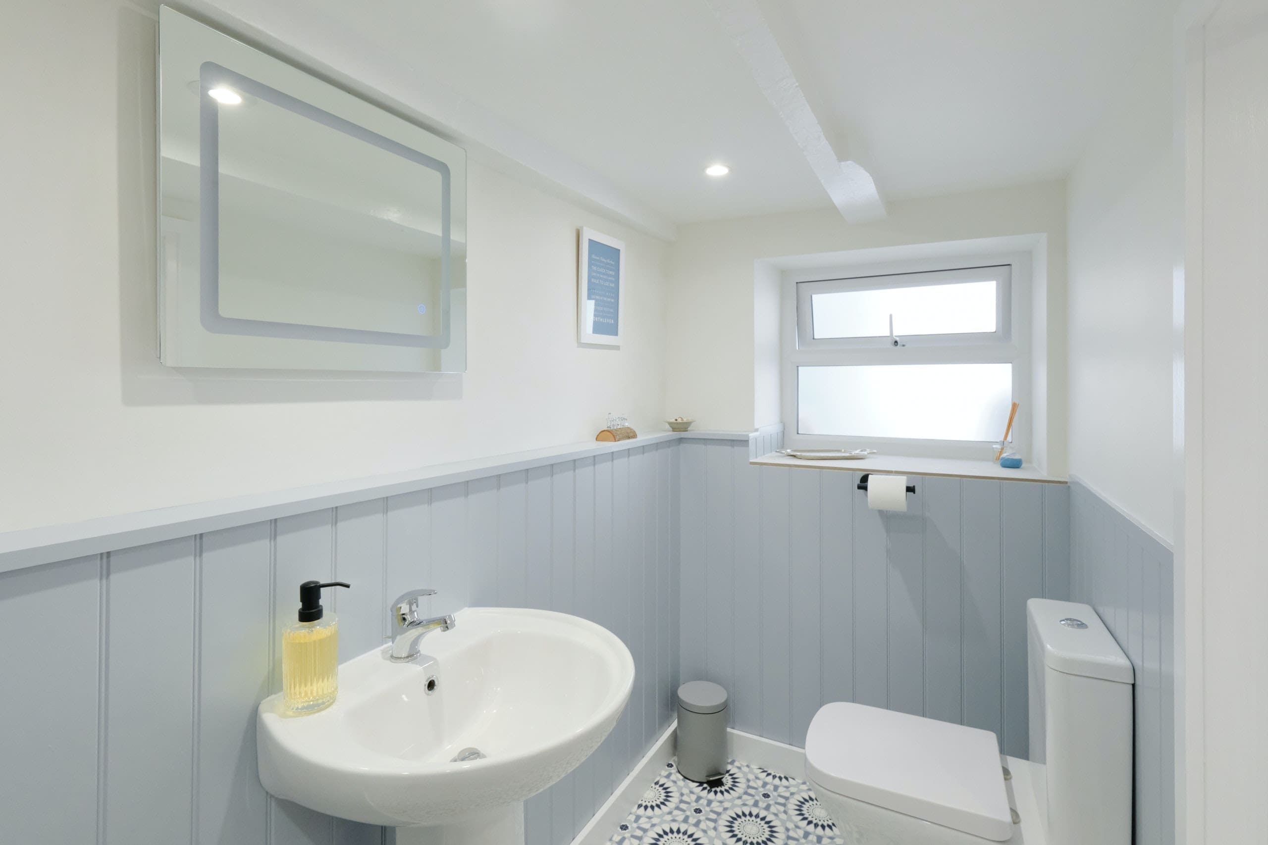 Rent Villa Alloy Jacaranda Cornwall
