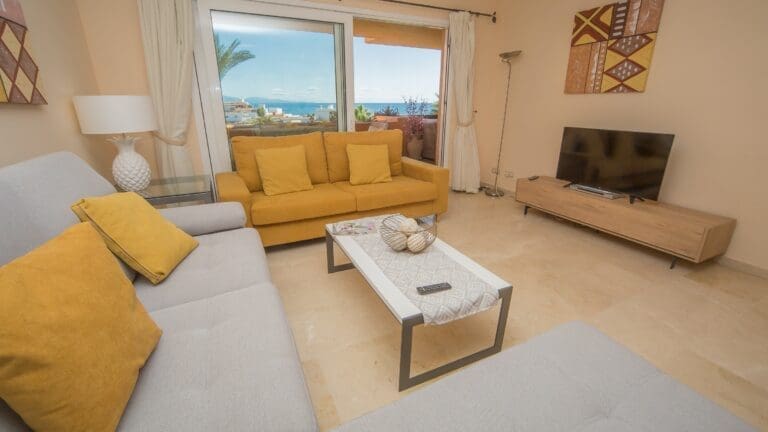 Rent Villa Amber Safflower Spain