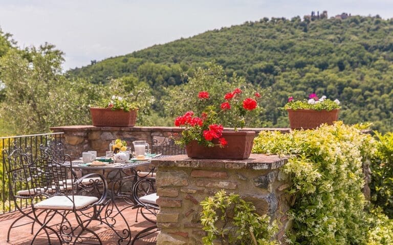 Rent Villa Aquamarine Lapis Lazuli Tuscany