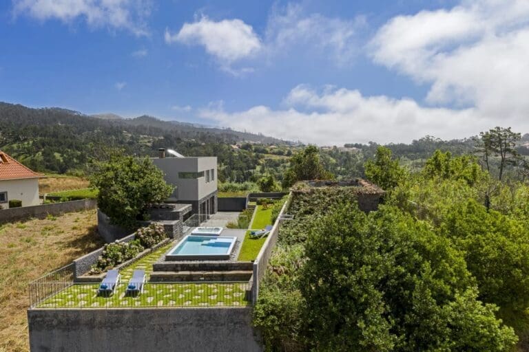 Rent Villa Aquamarine Love Madeira