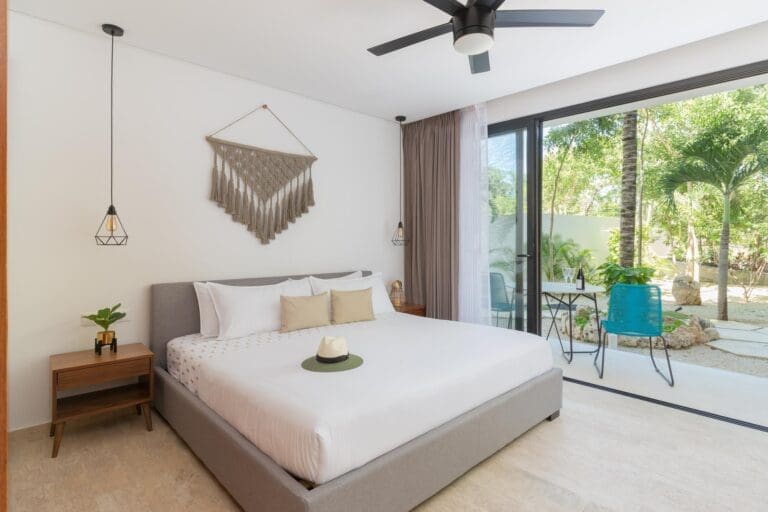 Rent Villa Ascending Celery Mexico