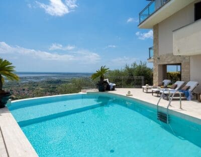 Rent Villa Ash Palms Tuscany