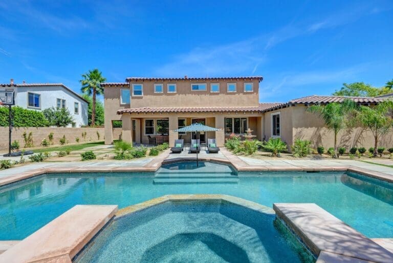 Rent Villa Ash Pitanga La Quinta