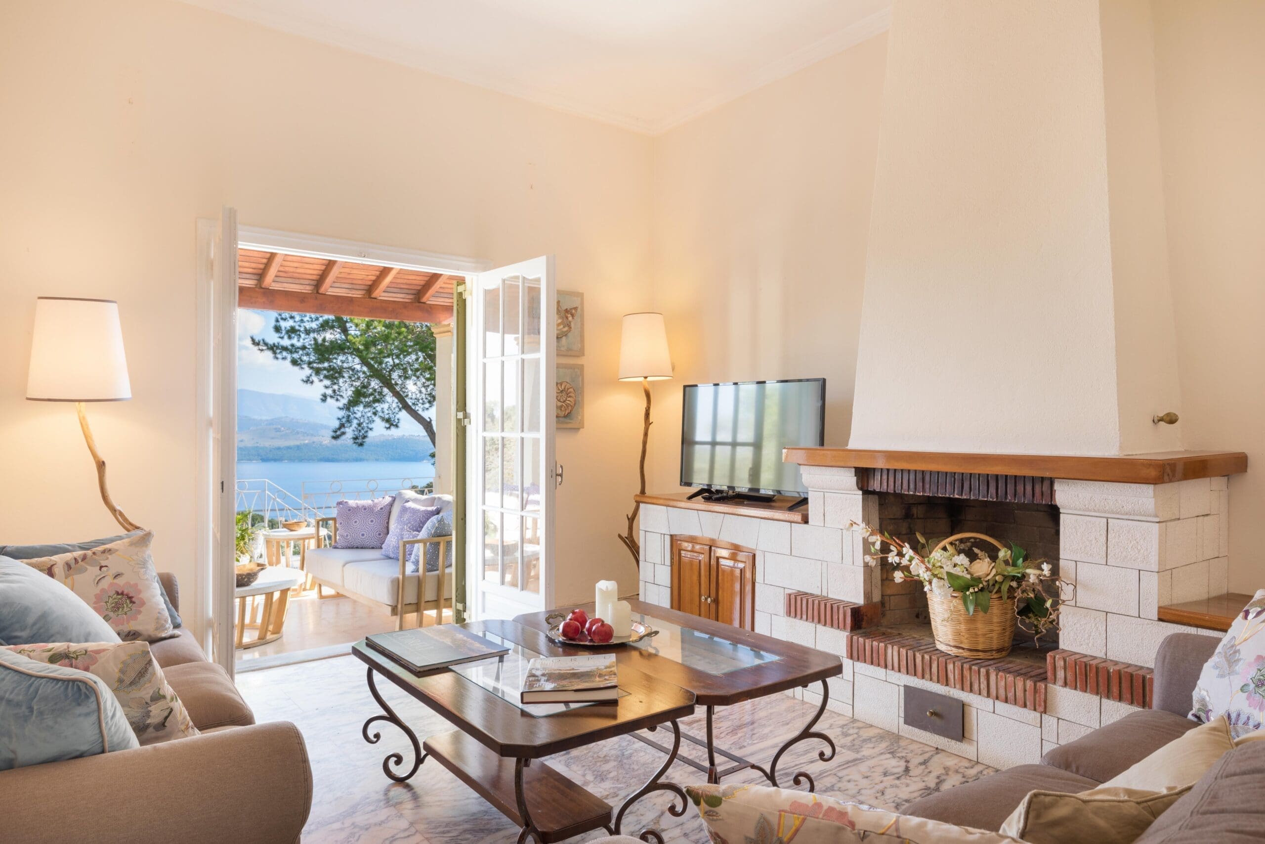 Rent Villa Aurora Cycad Corfu