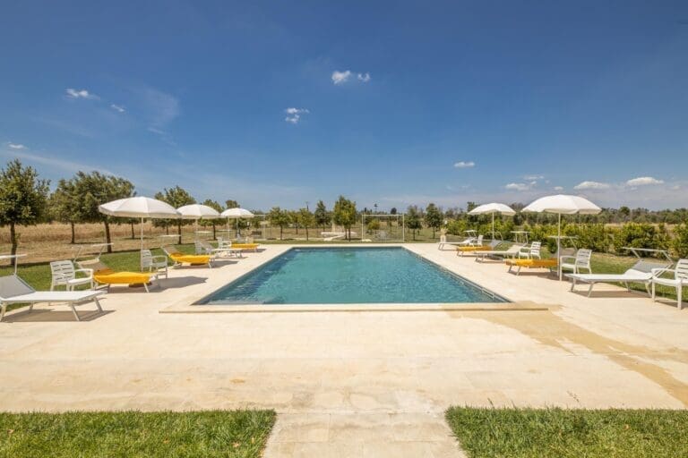 Rent Villa Benign Delia Italy