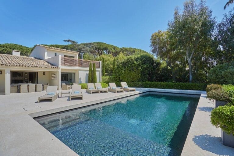 Rent Villa Bless Stirring France