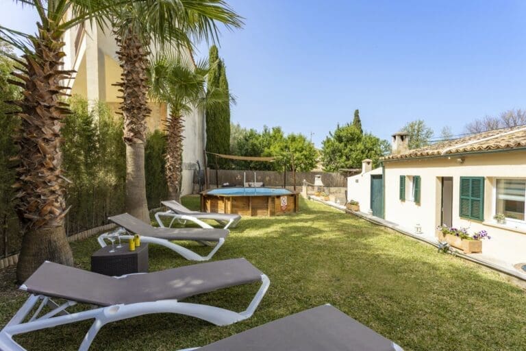 Rent Villa Bleu Shell Balearic Islands