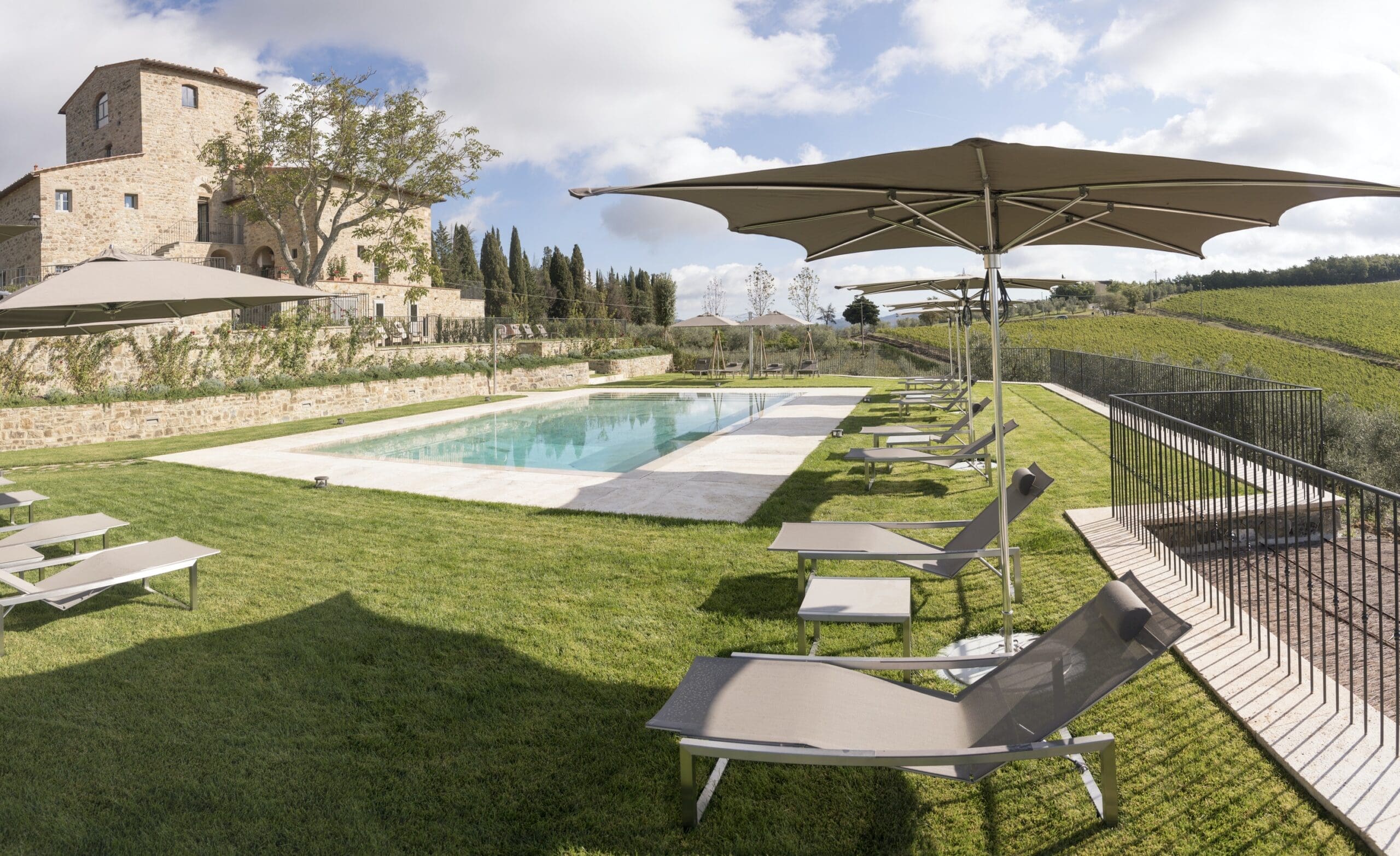 Rent Villa Bluetiful Popcorn Tuscany