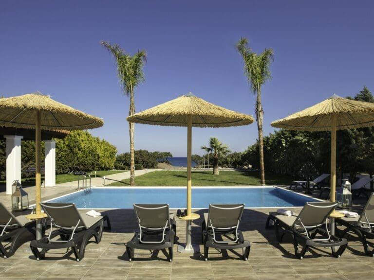 Rent Villa Bole Greenheart Rhodes