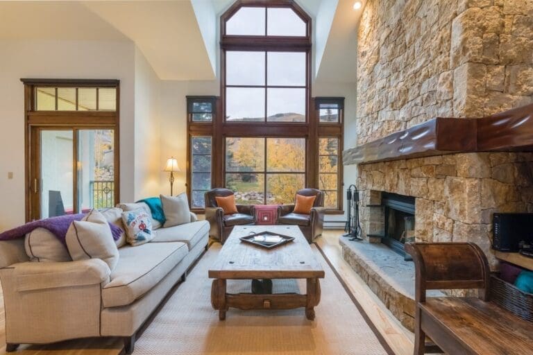 Rent Villa Bole Poinsettia Vail