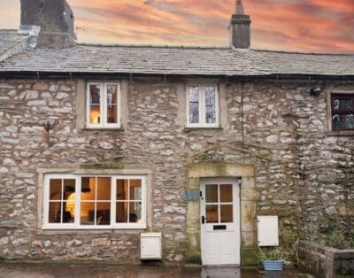 Rent Villa Brilliant Satin Cumbria