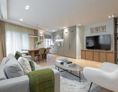 Rent Villa Broom Shimbillo London