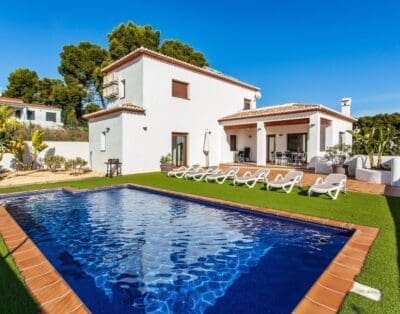 Rent Villa Buster Peppermint Spain