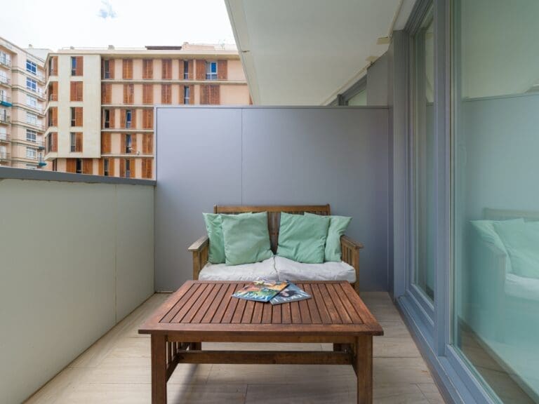 Rent Villa Carmine Gumbo Limbo Spain