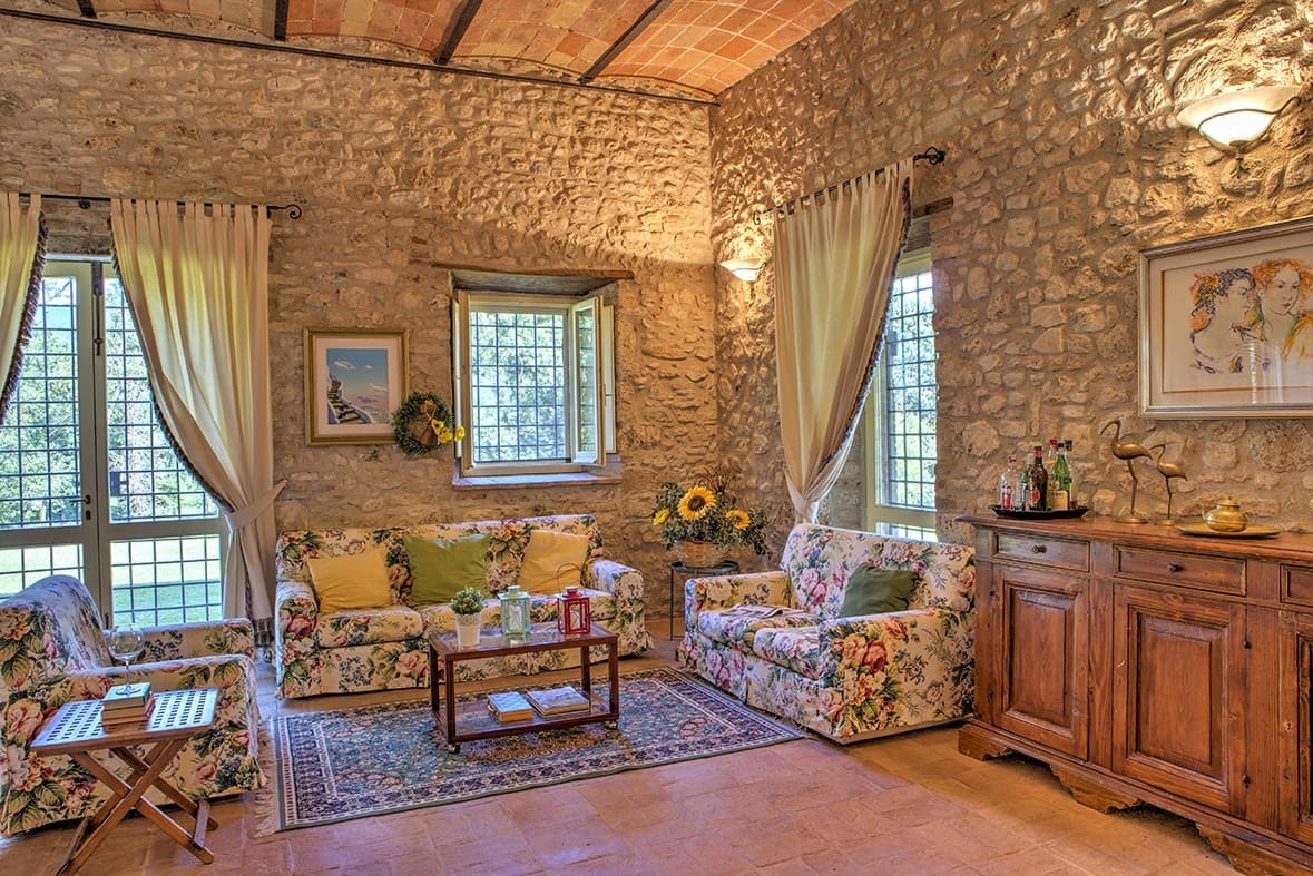 Rent Villa Carrot Coral Umbria