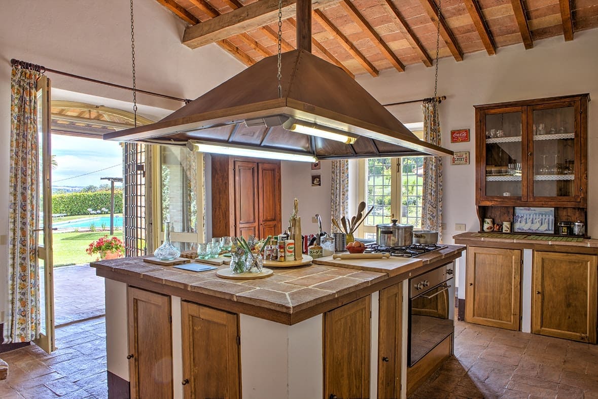 Rent Villa Carrot Coral Umbria