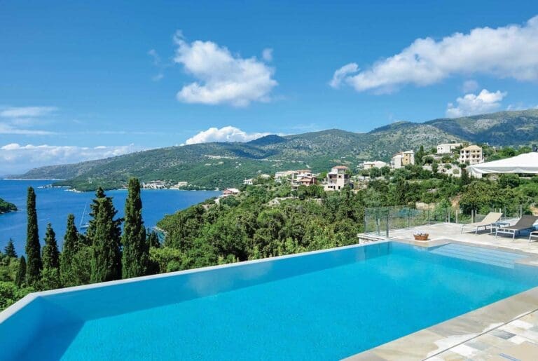 Rent Villa Charm Liquid Greece