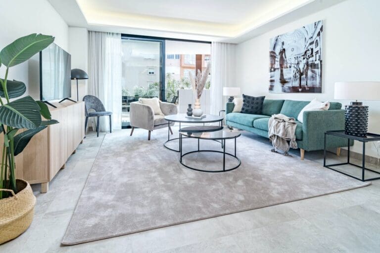 Rent Villa Chartreuse Lapis Lazuli Spain