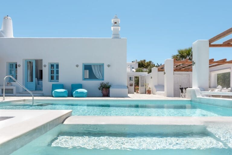 Rent Villa Columbia Zinnia Santorini