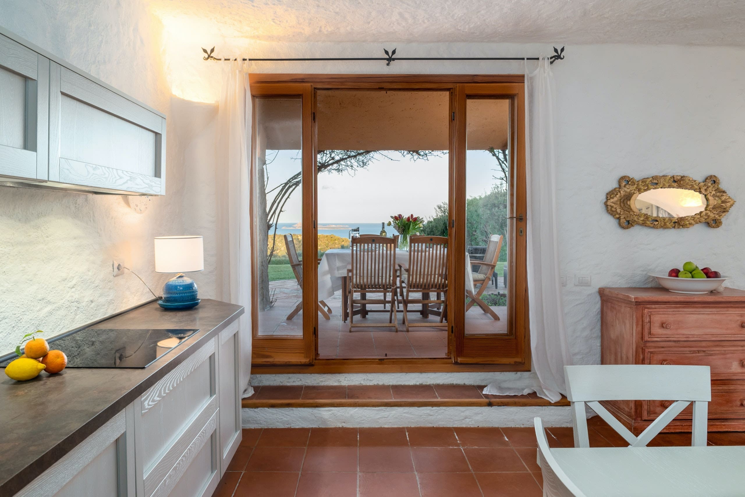 Rent Villa Cornflower Goyavier Sardinia