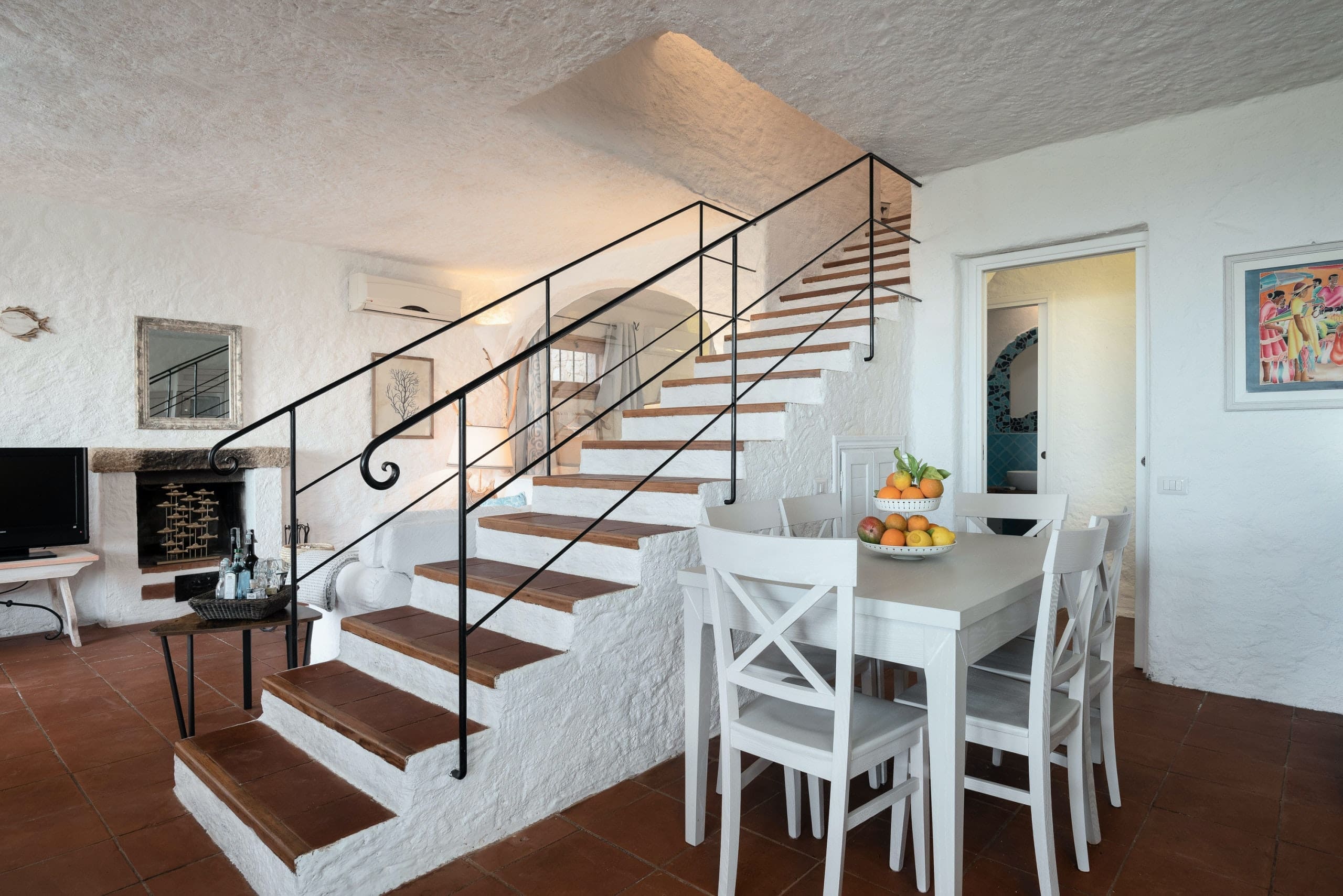Rent Villa Cornflower Goyavier Sardinia