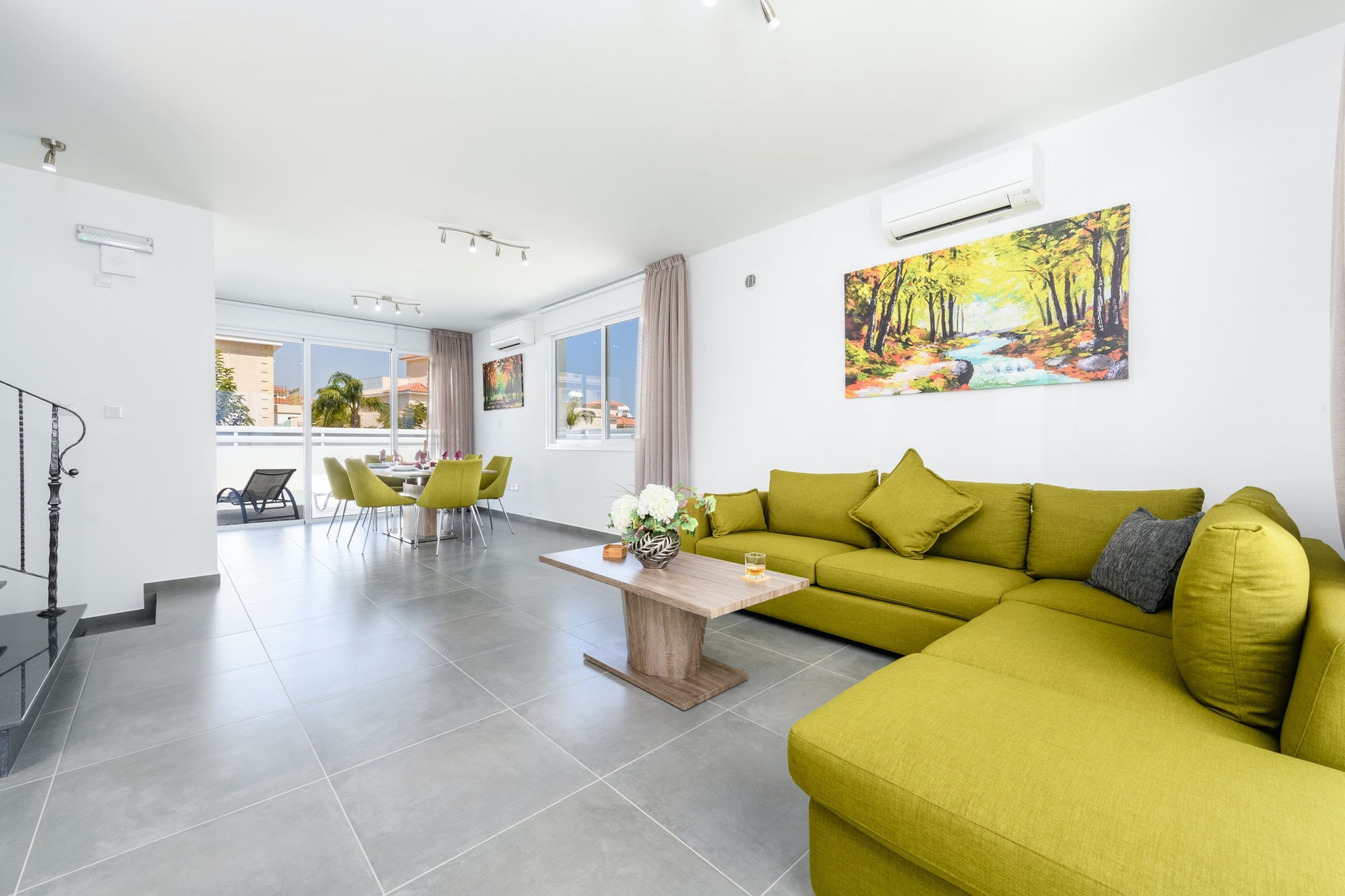 Rent Villa Cornflower Padauk Cyprus