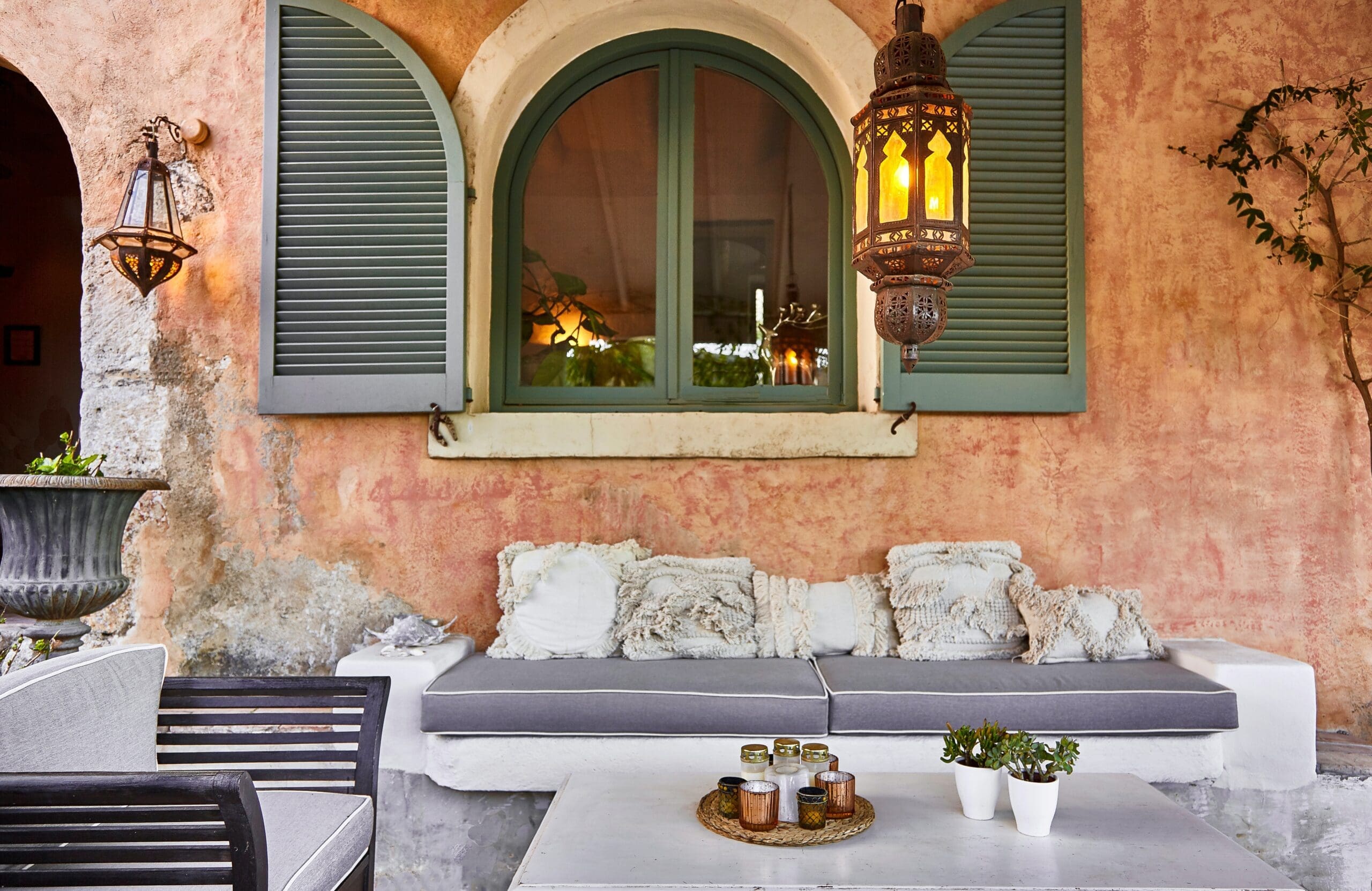 Rent Villa Cornflower Purpleheart Catalonia