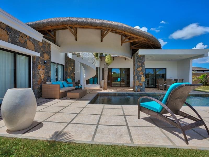 Rent Villa Cornsilk Kanuka