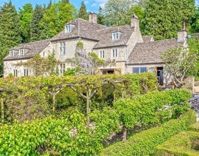 Rent Villa Cotta Wine Cotswolds