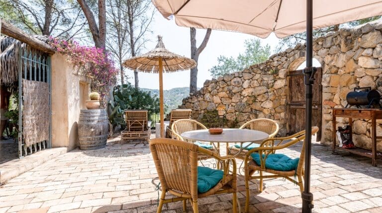 Rent Villa Cotton Angelite Catalonia