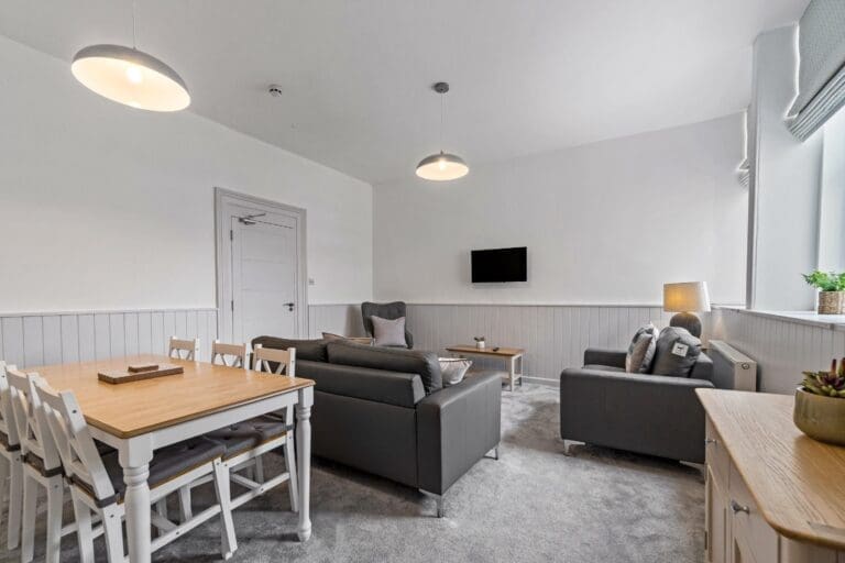 Rent Villa Cup Riva Devon